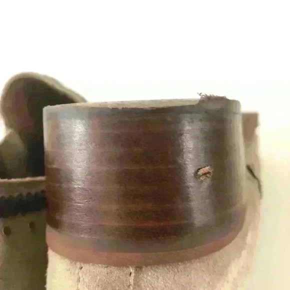 Anthropologie Latigo Dallis Boots in Taupe size 9. - Picture 12 of 12